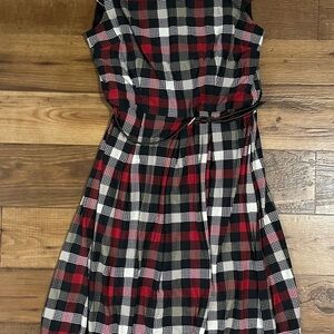 Liz Claiborne Black Red Tan Dress With Belt NWT
